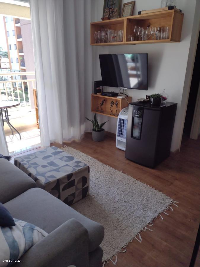 Apartamento à venda com 2 quartos, 60m² - Foto 9