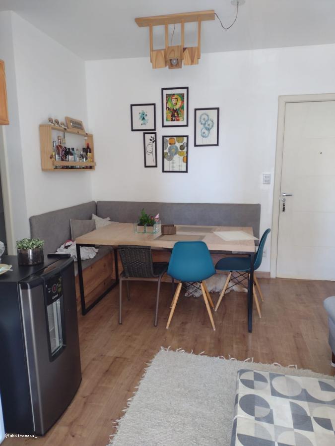 Apartamento à venda com 2 quartos, 60m² - Foto 12