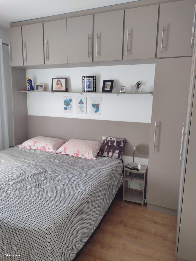 Apartamento à venda com 2 quartos, 60m² - Foto 13