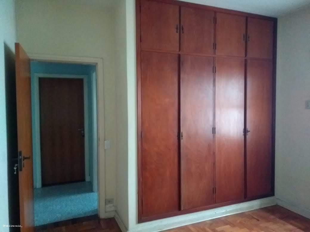 Casa à venda com 3 quartos, 160m² - Foto 4