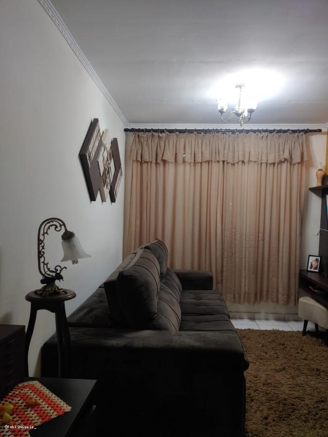 Apartamento à venda com 2 quartos, 50m² - Foto 2