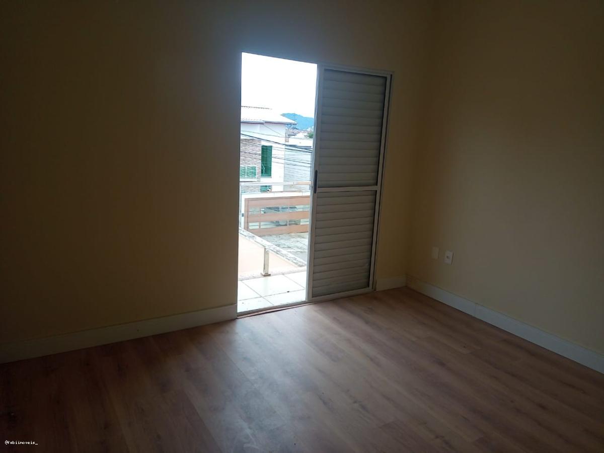 Sobrado à venda com 3 quartos, 195m² - Foto 18