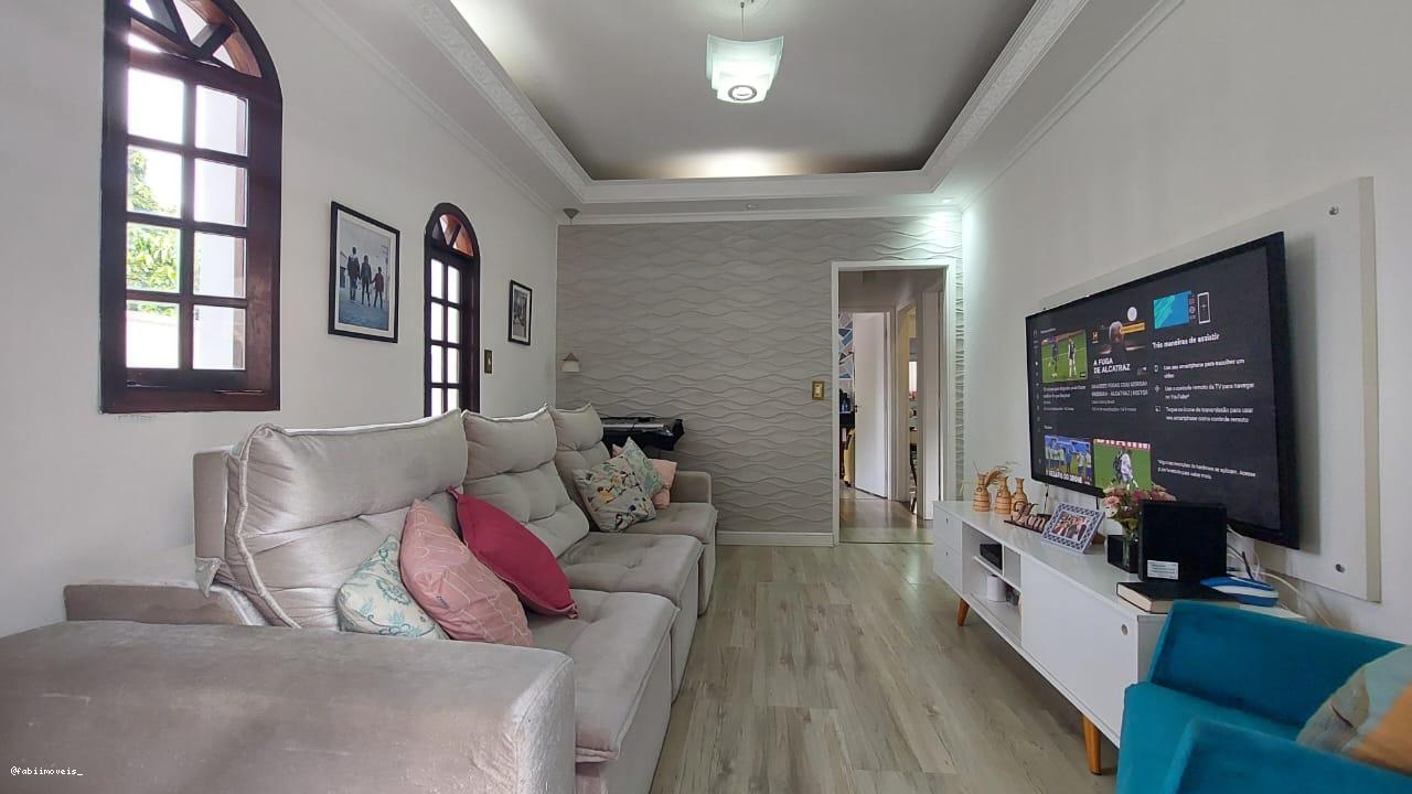 Casa à venda com 3 quartos, 284m² - Foto 3