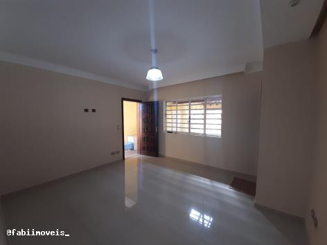 Casa à venda com 4 quartos, 276m² - Foto 3