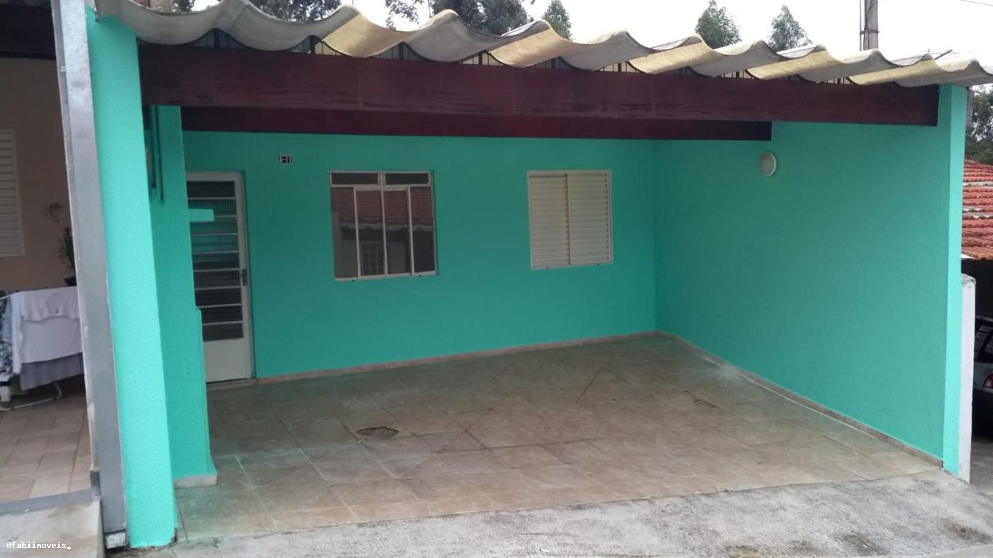 Casa de Condomínio à venda com 2 quartos, 64m² - Foto 1