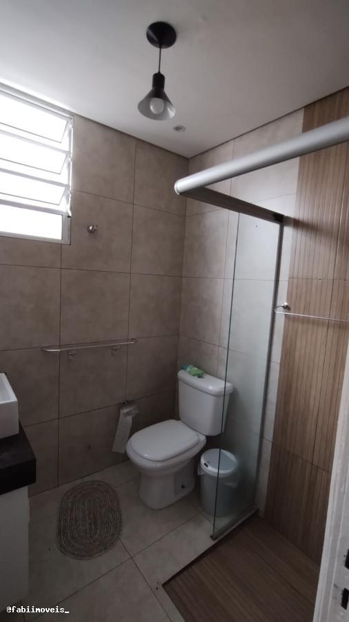 Casa à venda com 3 quartos, 120m² - Foto 13