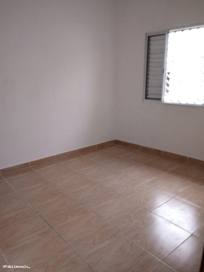 Casa à venda com 3 quartos, 135m² - Foto 8