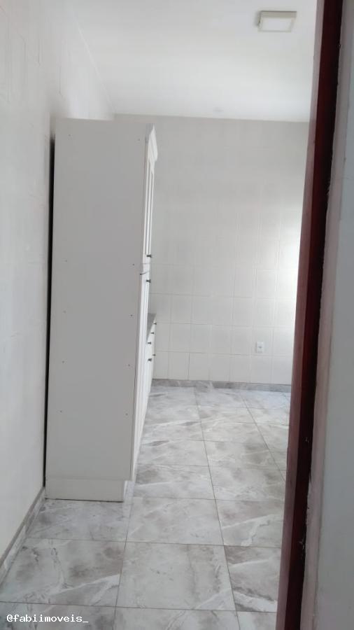 Apartamento para alugar com 3 quartos, 100m² - Foto 2