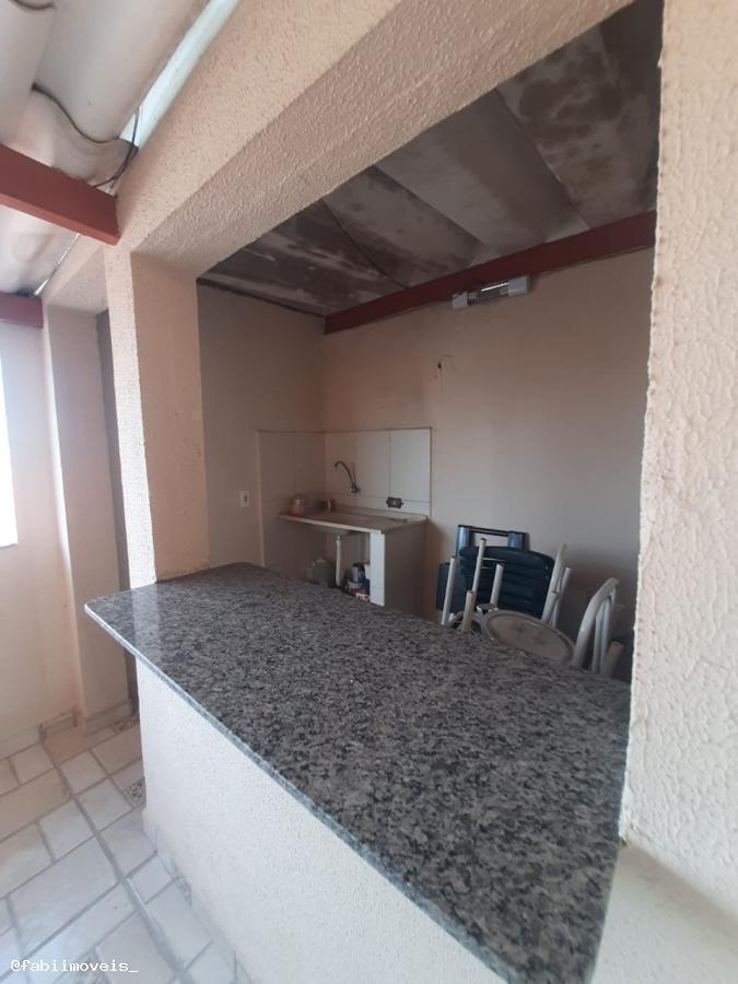 Casa à venda com 2 quartos, 125m² - Foto 8