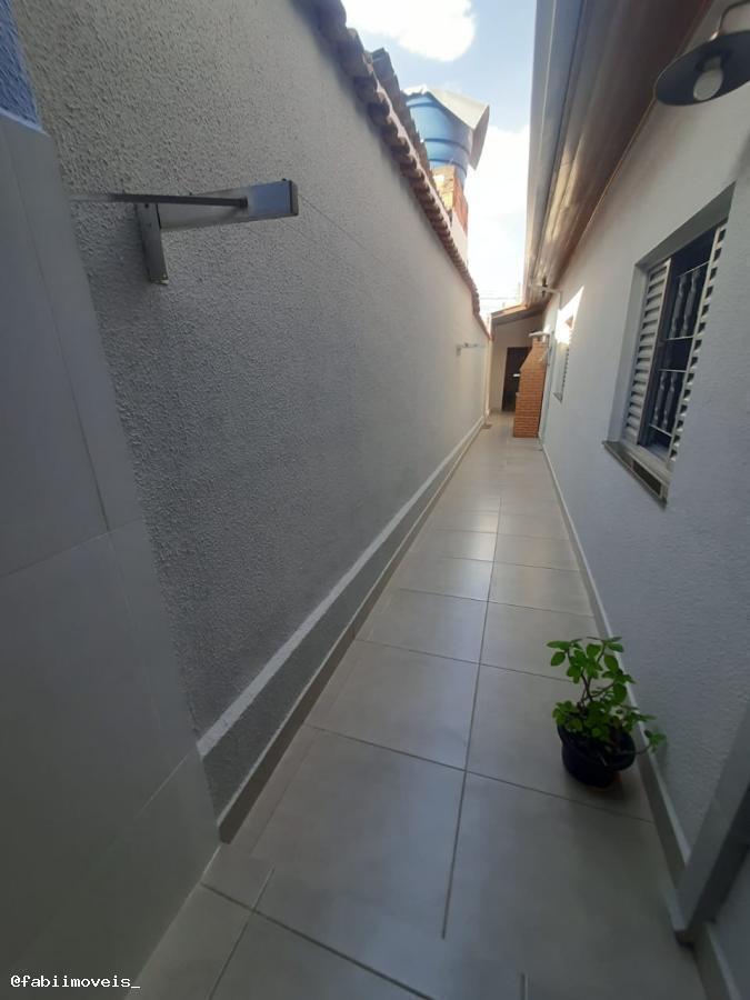 Casa à venda com 2 quartos, 125m² - Foto 14