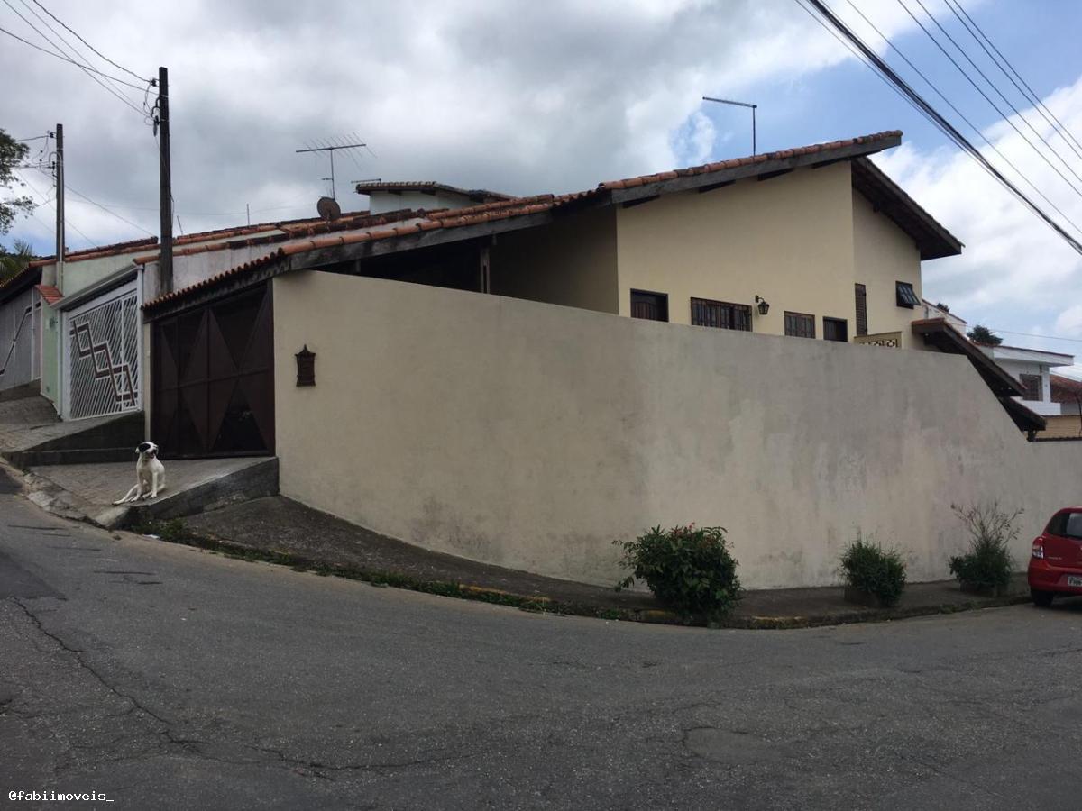 Sobrado à venda com 3 quartos, 187m² - Foto 1