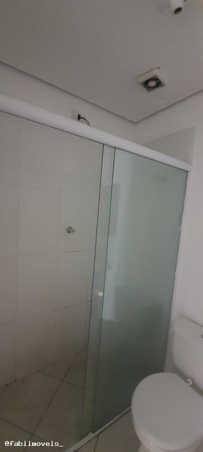 Apartamento à venda com 2 quartos, 64m² - Foto 10