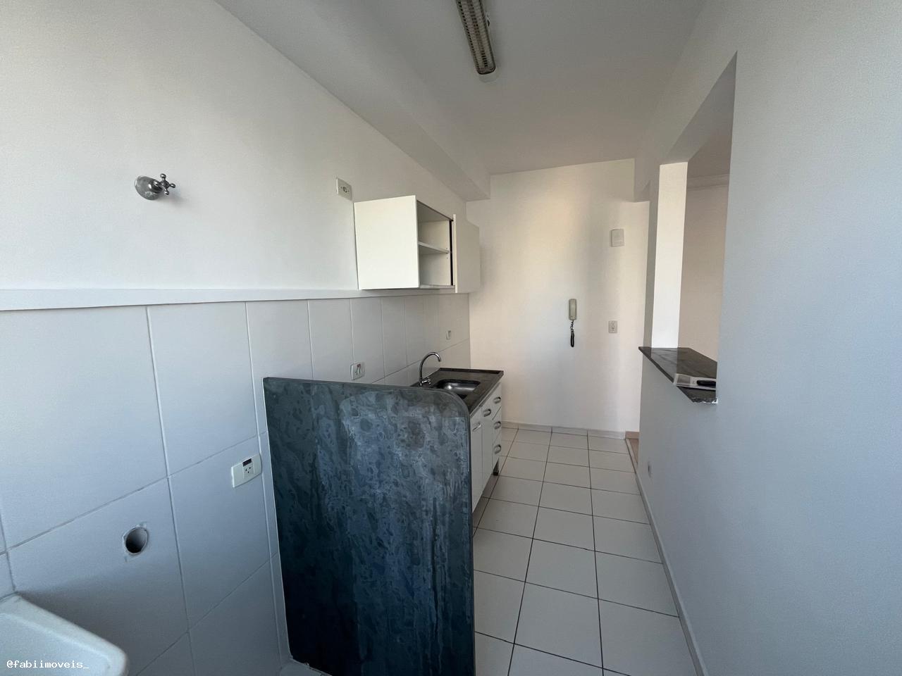 Apartamento à venda com 3 quartos, 65m² - Foto 24