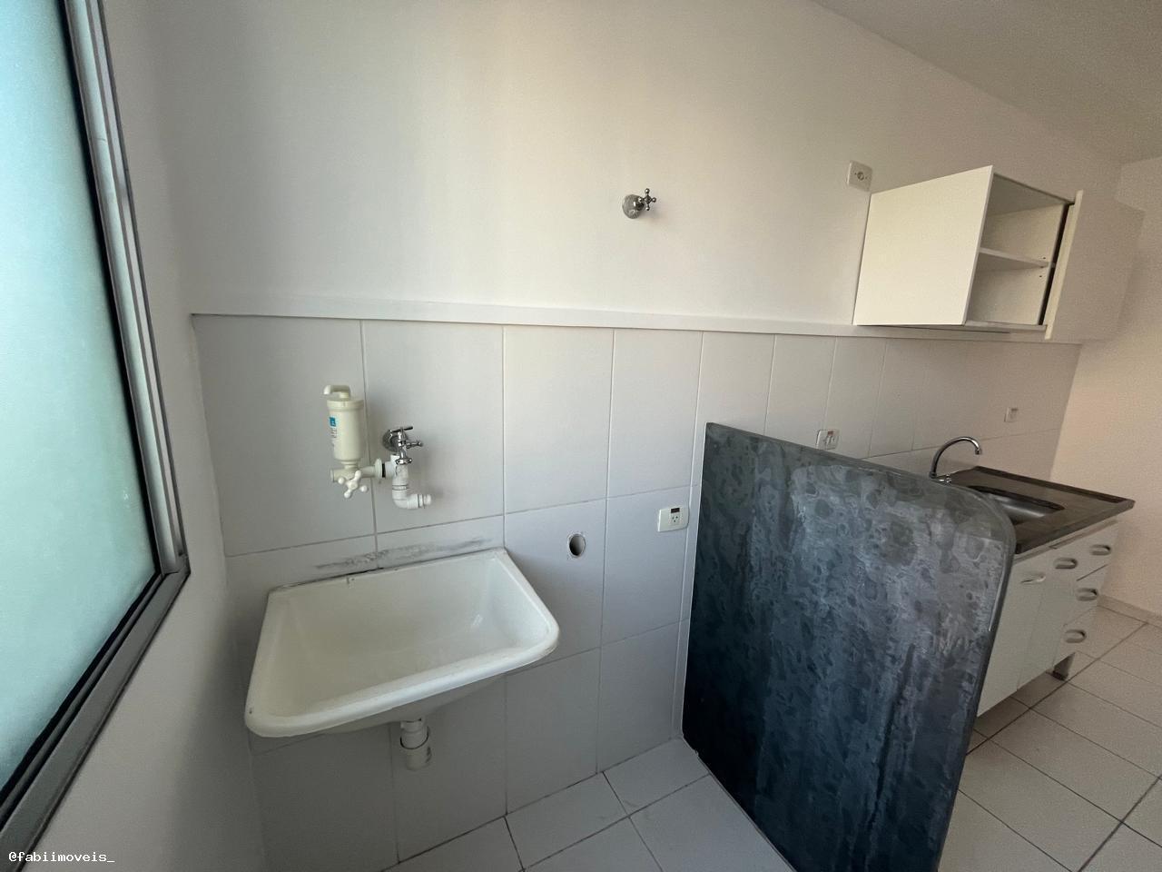 Apartamento à venda com 3 quartos, 65m² - Foto 25