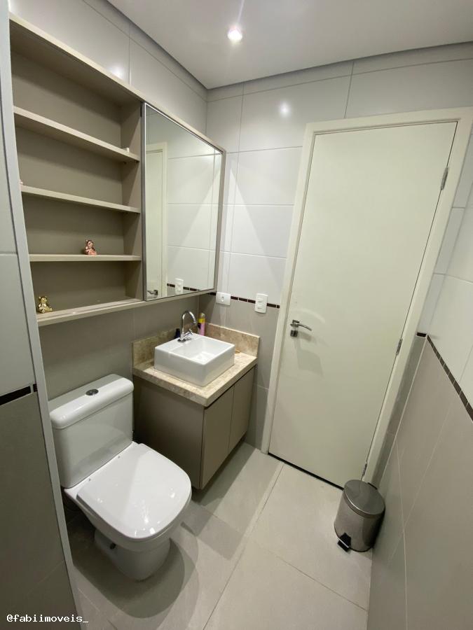 Apartamento à venda com 2 quartos, 68m² - Foto 18