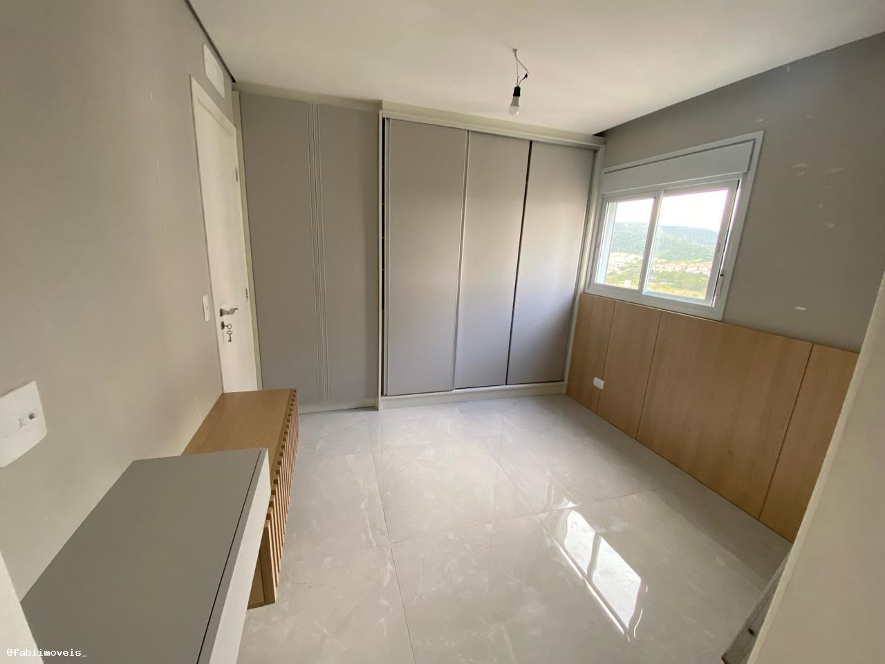 Apartamento à venda com 2 quartos, 68m² - Foto 31