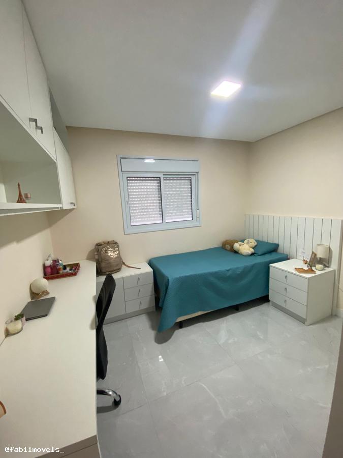 Apartamento à venda com 2 quartos, 68m² - Foto 19