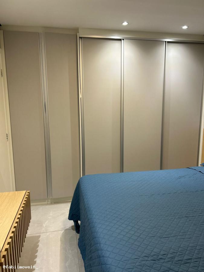 Apartamento à venda com 2 quartos, 68m² - Foto 25