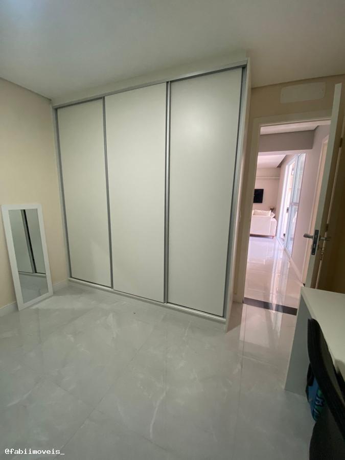 Apartamento à venda com 2 quartos, 68m² - Foto 33