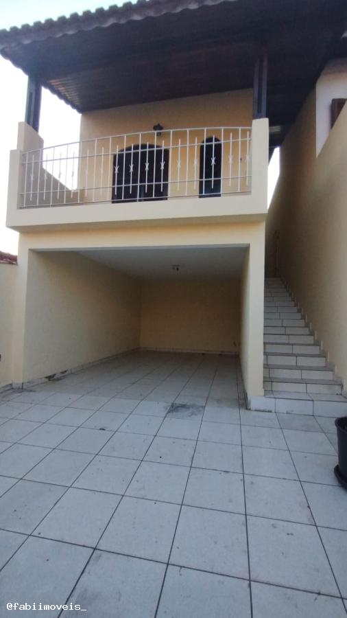 Sobrado à venda com 2 quartos, 110m² - Foto 1