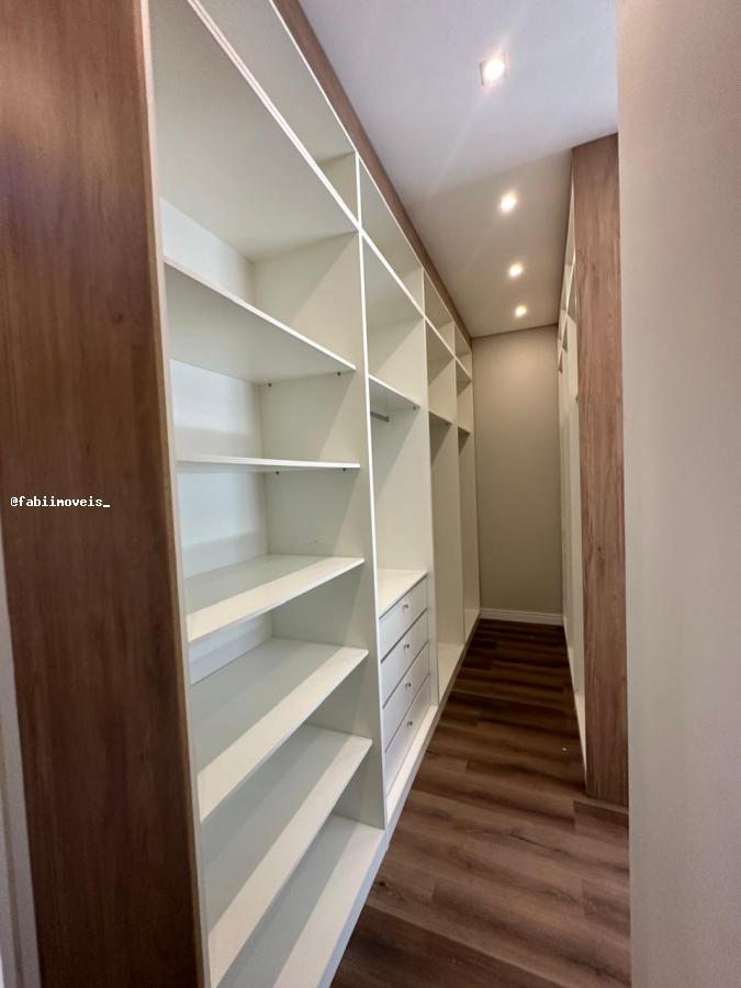 Casa de Condomínio à venda com 3 quartos, 185m² - Foto 18