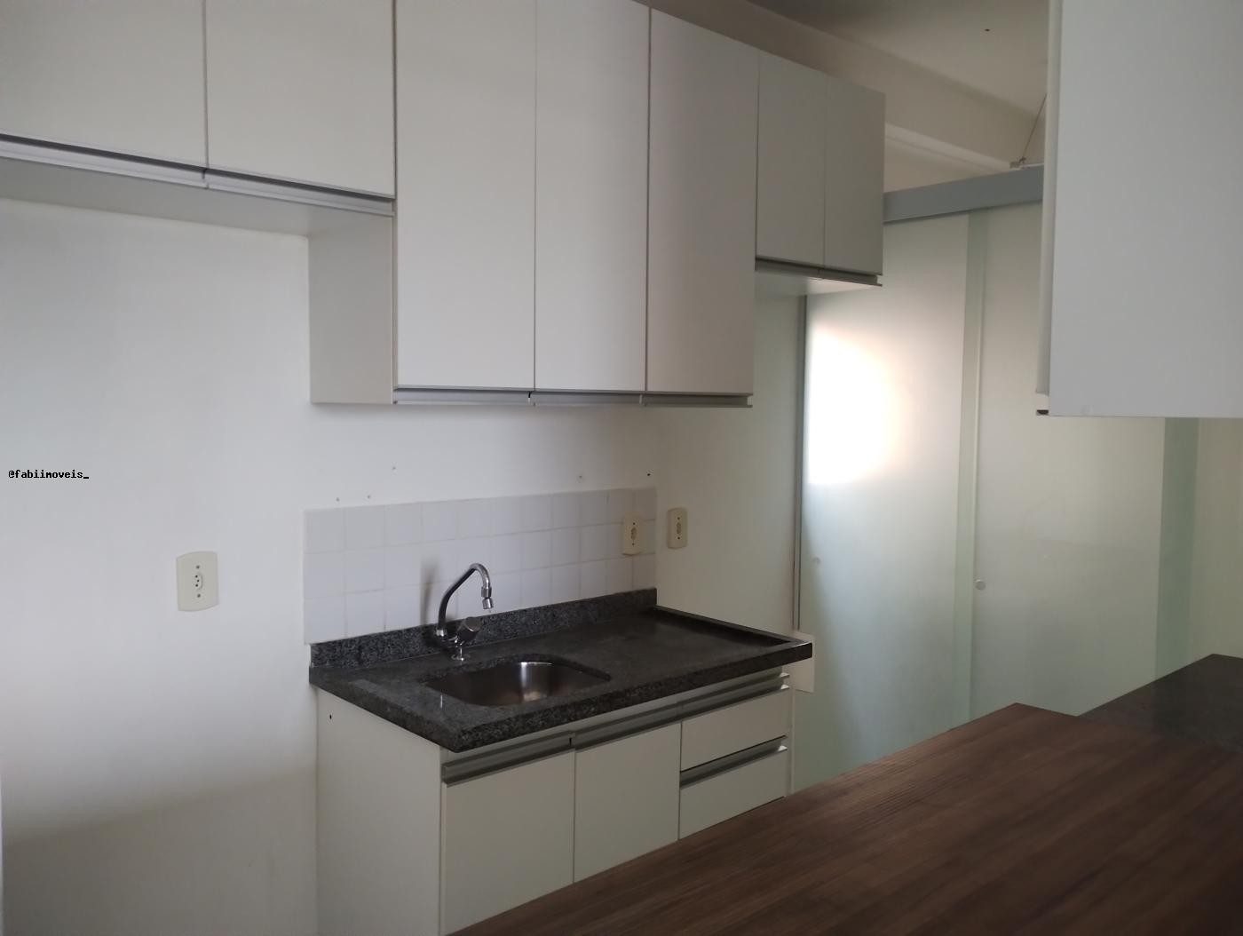 Apartamento à venda com 3 quartos - Foto 3