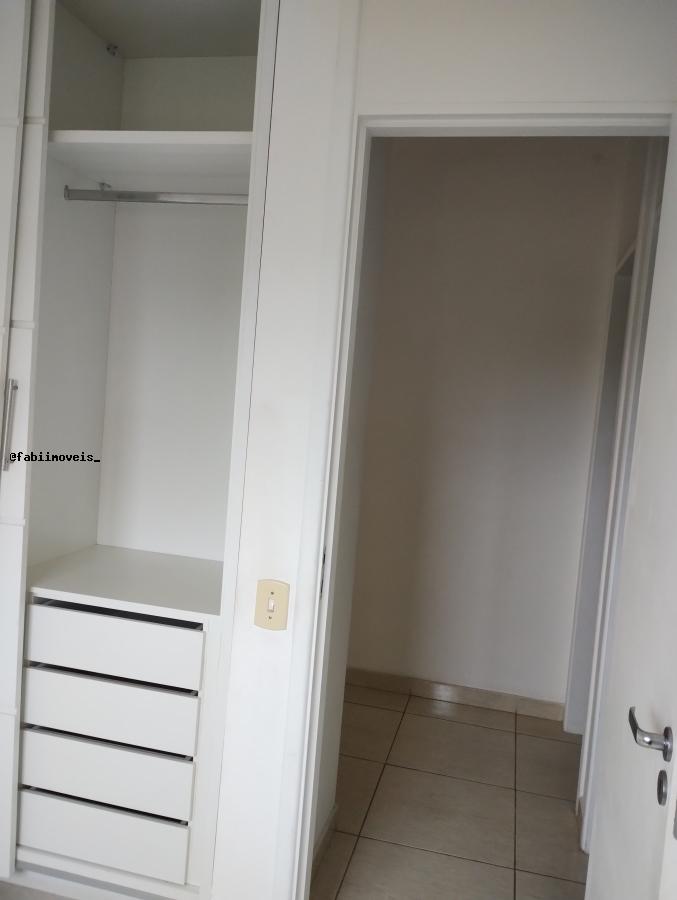 Apartamento à venda com 3 quartos - Foto 10