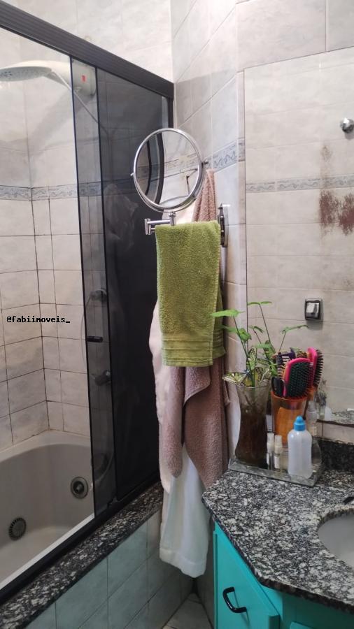 Apartamento à venda com 2 quartos, 75m² - Foto 8