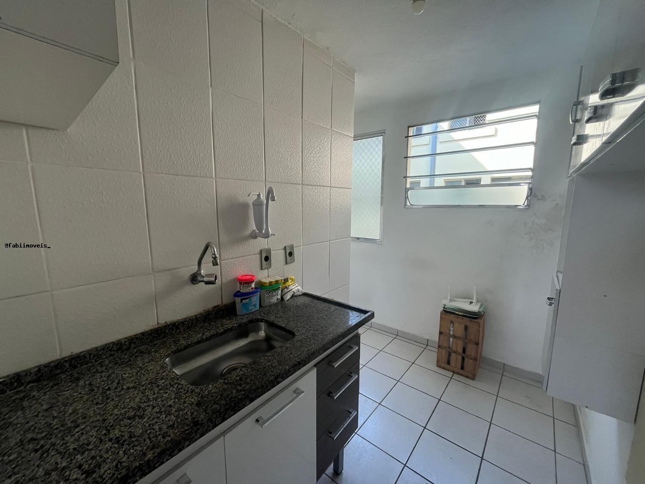 Apartamento à venda com 2 quartos, 49m² - Foto 4