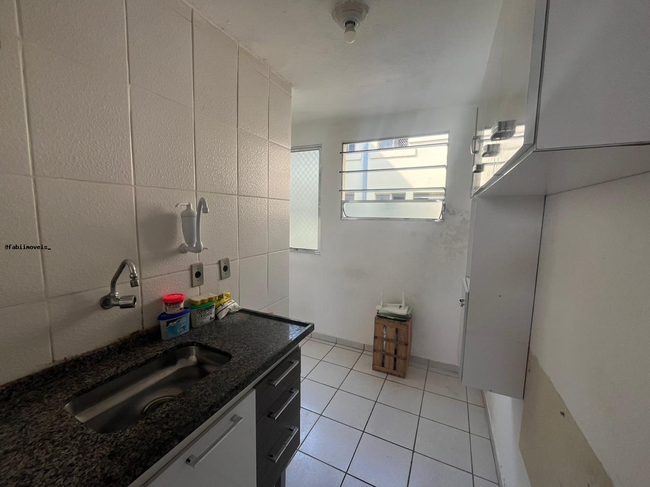 Apartamento à venda com 2 quartos, 49m² - Foto 3