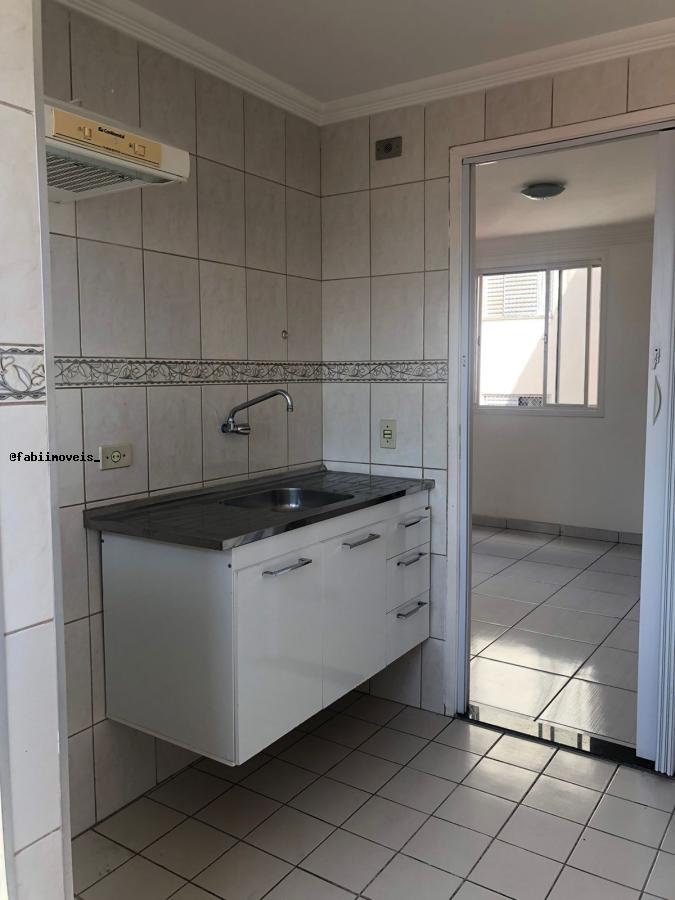 Apartamento à venda com 2 quartos, 43m² - Foto 7