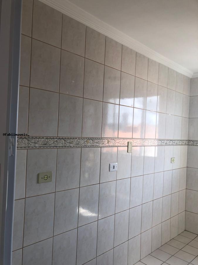 Apartamento à venda com 2 quartos, 43m² - Foto 6