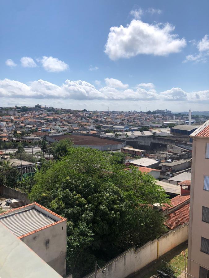 Apartamento à venda com 2 quartos, 43m² - Foto 3