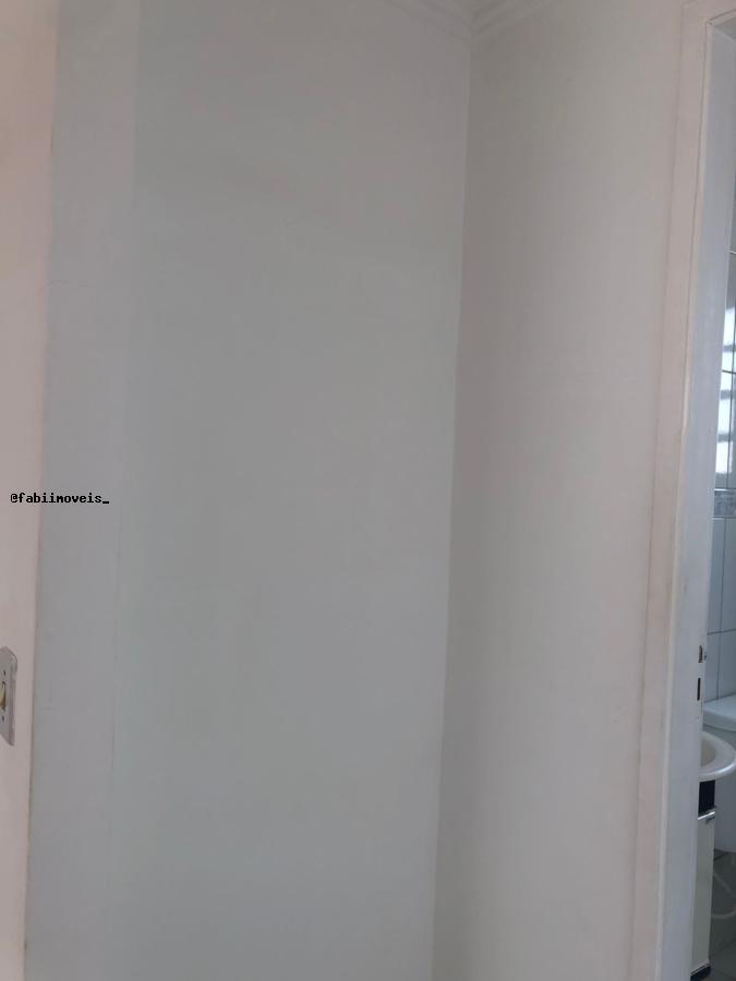 Apartamento à venda com 2 quartos, 43m² - Foto 13