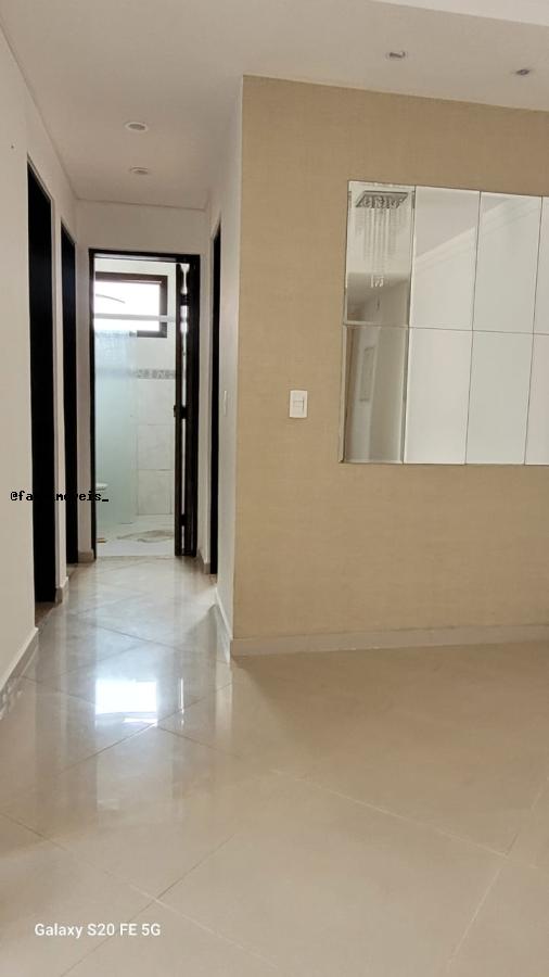 Apartamento à venda com 3 quartos, 77m² - Foto 2