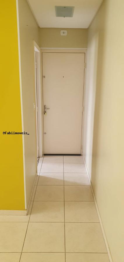 Apartamento para alugar com 2 quartos, 66m² - Foto 2