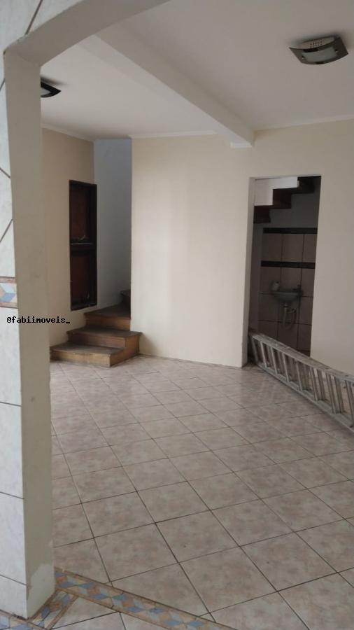 Sobrado à venda com 4 quartos, 200m² - Foto 5