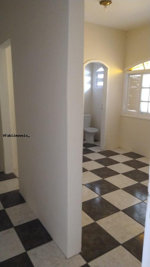 Sobrado à venda com 4 quartos, 200m² - Foto 8