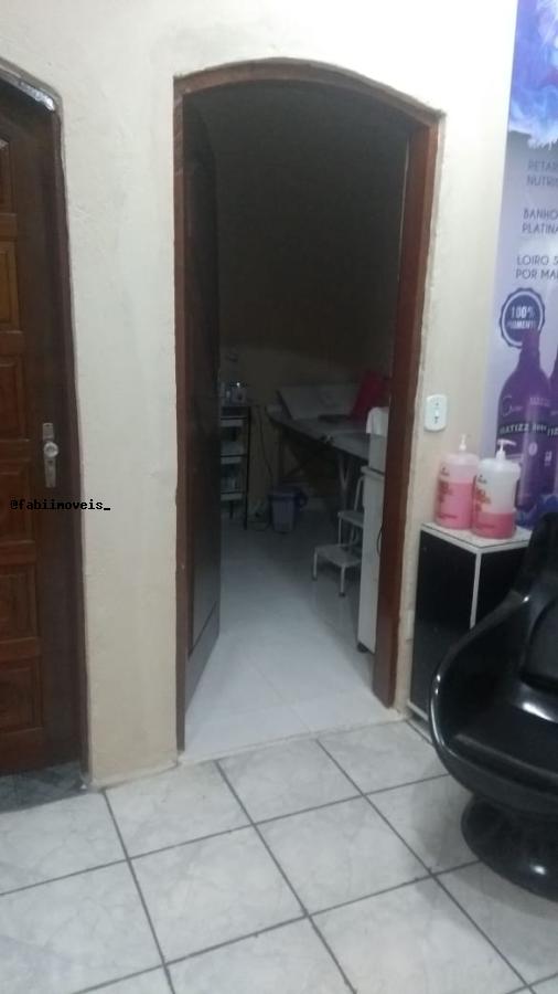 Sobrado à venda com 4 quartos, 200m² - Foto 12