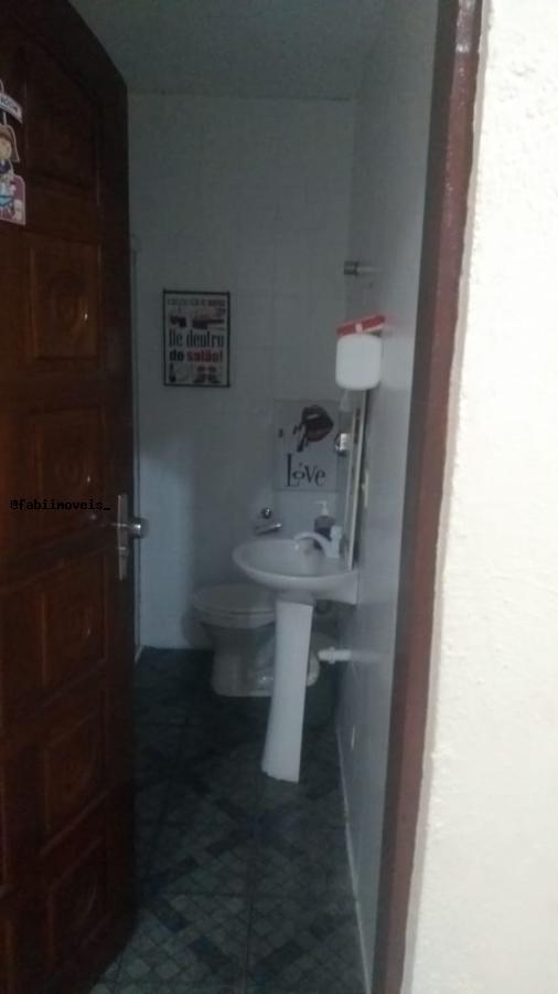 Sobrado à venda com 4 quartos, 200m² - Foto 14