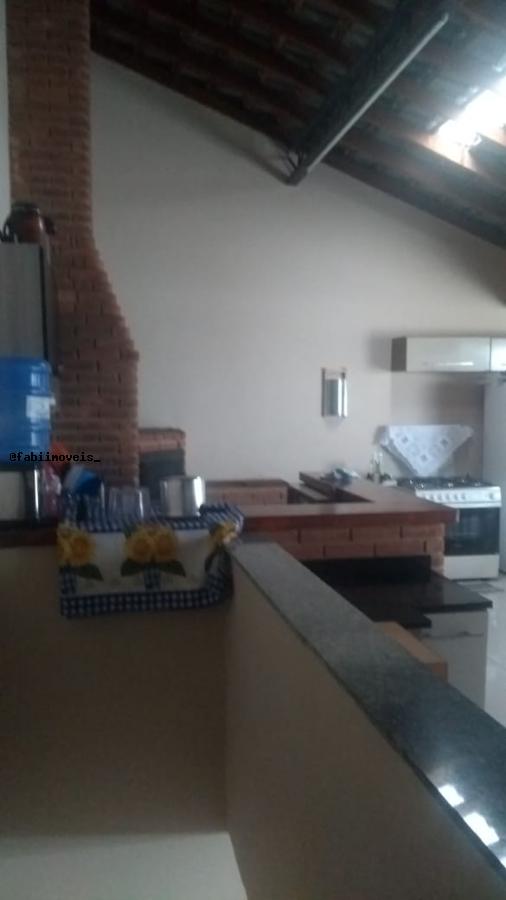 Sobrado à venda com 4 quartos, 200m² - Foto 17