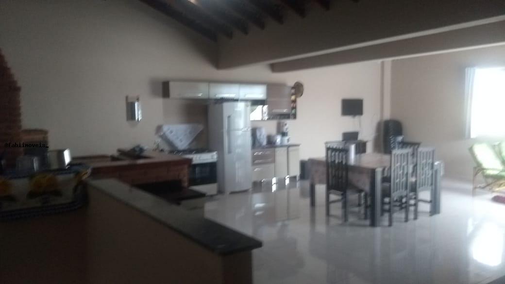 Sobrado à venda com 4 quartos, 200m² - Foto 18