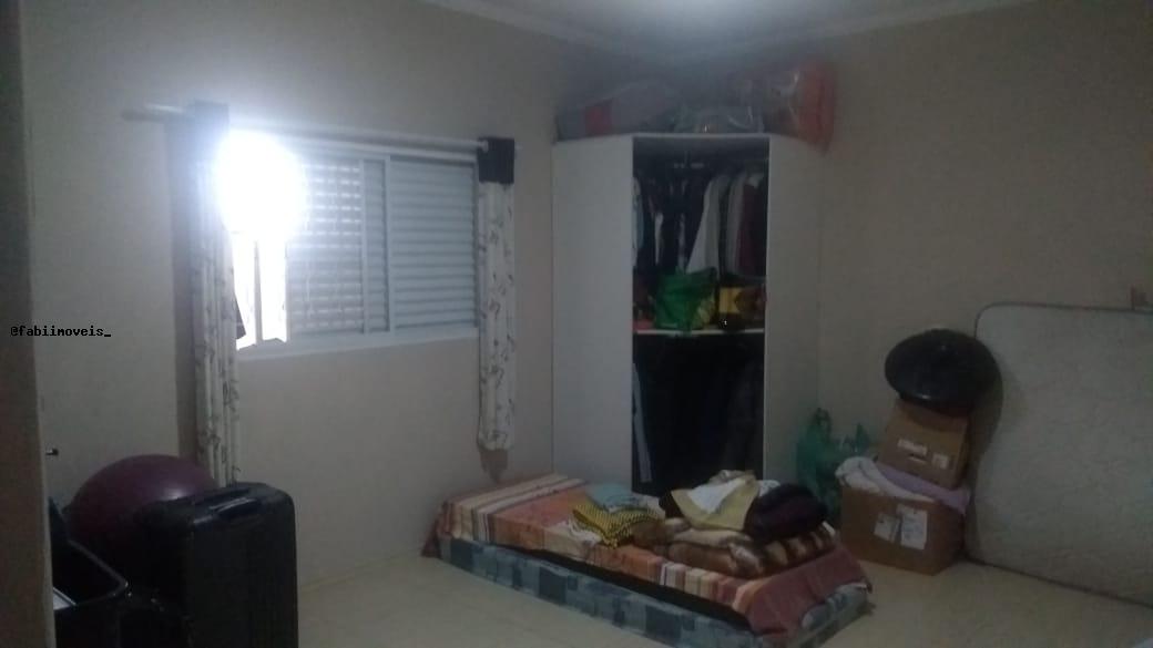 Sobrado à venda com 4 quartos, 200m² - Foto 41