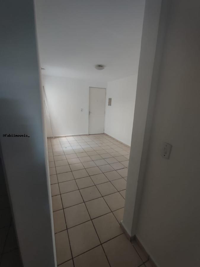 Apartamento à venda com 2 quartos - Foto 2