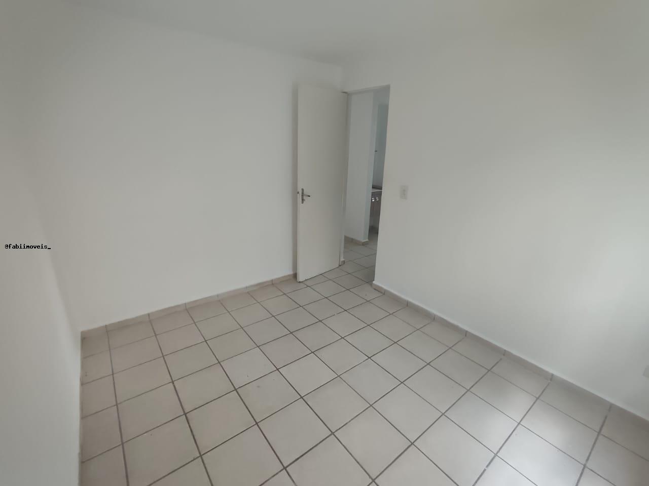 Apartamento à venda com 2 quartos - Foto 10