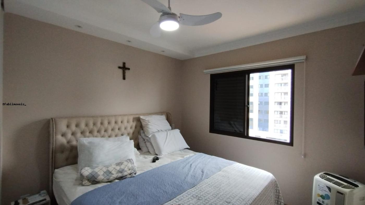 Apartamento para alugar com 3 quartos, 100m² - Foto 6