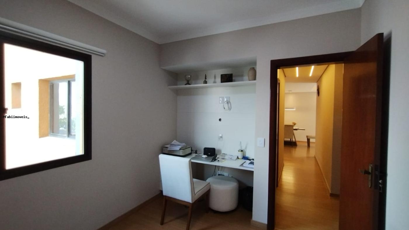 Apartamento para alugar com 3 quartos, 100m² - Foto 9