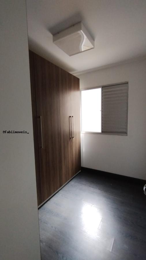 Apartamento para alugar com 3 quartos - Foto 12