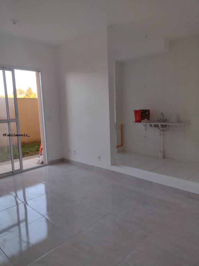 Apartamento à venda com 2 quartos, 55m² - Foto 1